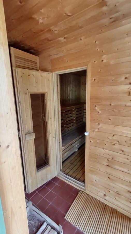Ferienwohnung In Peetzig Am See Ангермюнде Экстерьер фото